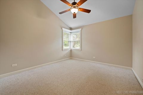 Tiny photo for 4830 Wolf Road, Western Springs, IL 60558 (MLS # 12438934)