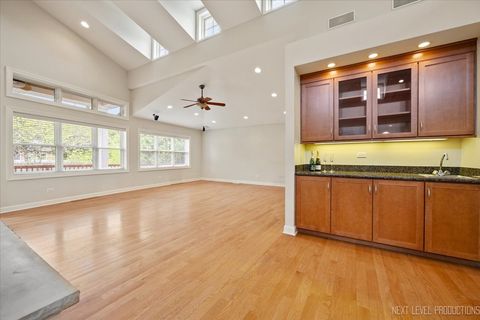 Tiny photo for 4830 Wolf Road, Western Springs, IL 60558 (MLS # 12438934)