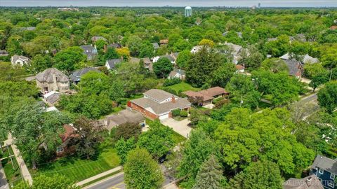 Tiny photo for 4830 Wolf Road, Western Springs, IL 60558 (MLS # 12438934)