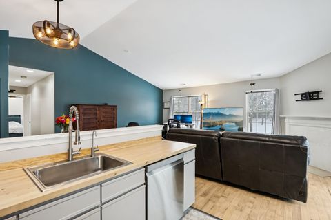 Tiny photo for 7035 Buchanan Drive #17-5, Gurnee, IL 60031 (MLS # 12523455)