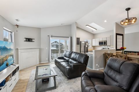 Tiny photo for 7035 Buchanan Drive #17-5, Gurnee, IL 60031 (MLS # 12523455)