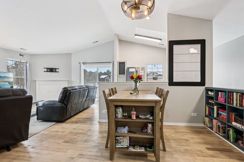 Tiny photo for 7035 Buchanan Drive #17-5, Gurnee, IL 60031 (MLS # 12523455)