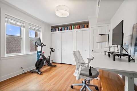 Tiny photo for 1918 Colfax Street #3, Evanston, IL 60201 (MLS # 12705323)