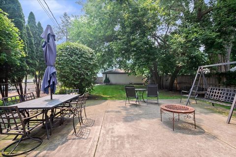 Tiny photo for 1918 Colfax Street #3, Evanston, IL 60201 (MLS # 12705323)