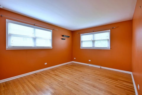 Tiny photo for 482 E PARK Avenue, Elmhurst, IL 60126 (MLS # 12762458)