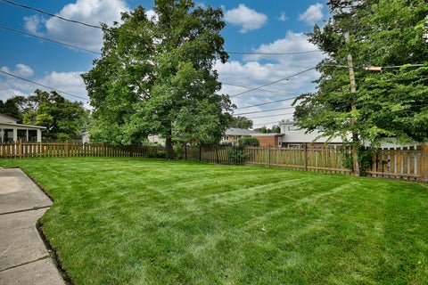 Tiny photo for 482 E PARK Avenue, Elmhurst, IL 60126 (MLS # 12762458)