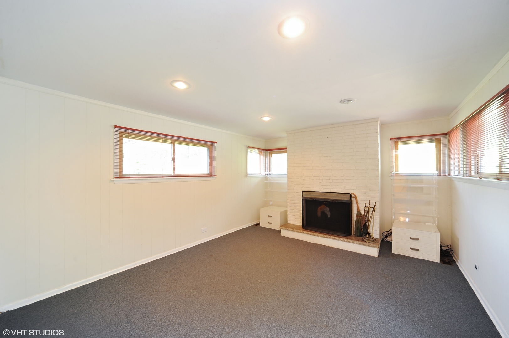 1414 Pfingsten Road