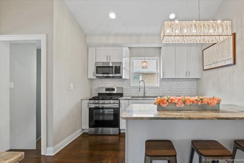 Tiny photo for 9120 S Clifton Park Avenue, Evergreen Park, IL 60805 (MLS # 12776273)
