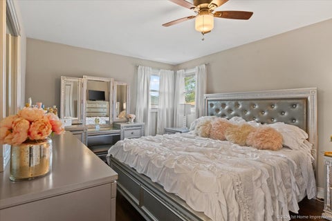 Tiny photo for 9120 S Clifton Park Avenue, Evergreen Park, IL 60805 (MLS # 12776273)