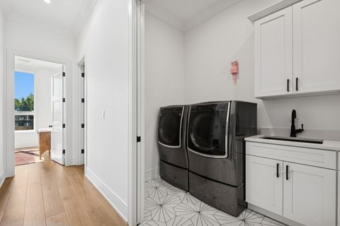 Tiny photo for 1443 W Summerdale Avenue, Chicago, IL 60640 (MLS # 12475217)