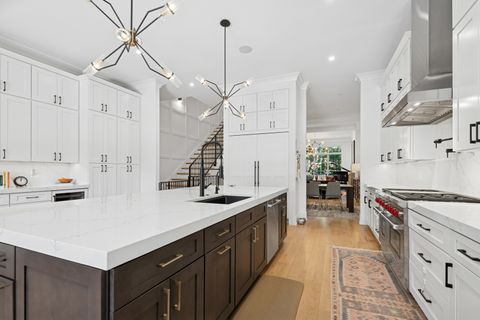 Tiny photo for 1443 W Summerdale Avenue, Chicago, IL 60640 (MLS # 12475217)