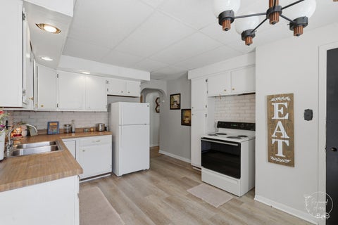 Tiny photo for 1051 Cook Boulevard, Bradley, IL 60915 (MLS # 12772323)