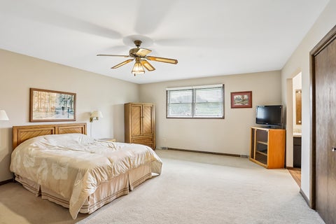 Tiny photo for 12123 Lake View Drive, Orland Park, IL 60467 (MLS # 12770357)