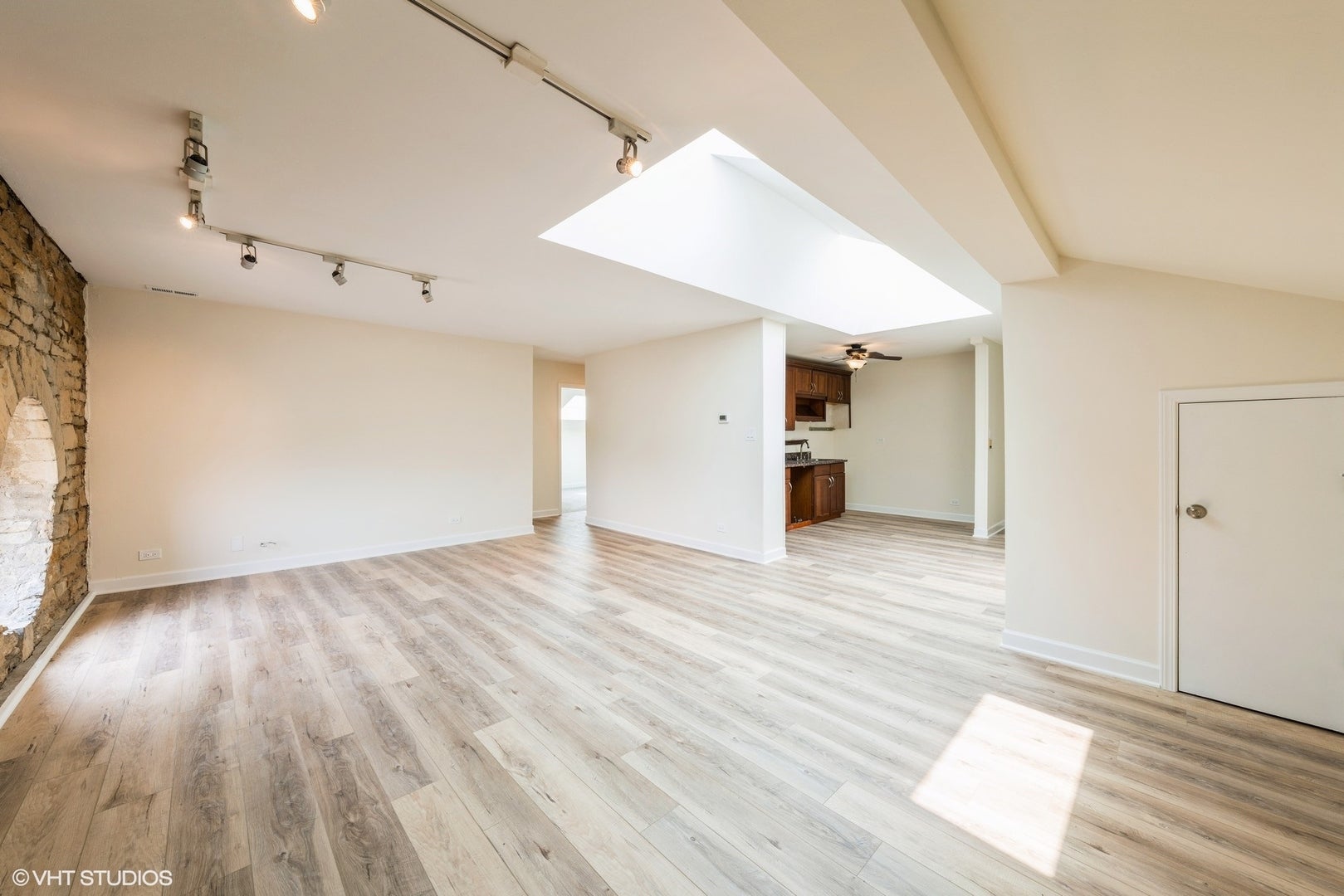 400 Mccarthy Road 421