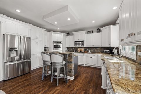 Tiny photo for 2159 Sutton Drive, South Elgin, IL 60177 (MLS # 12473286)