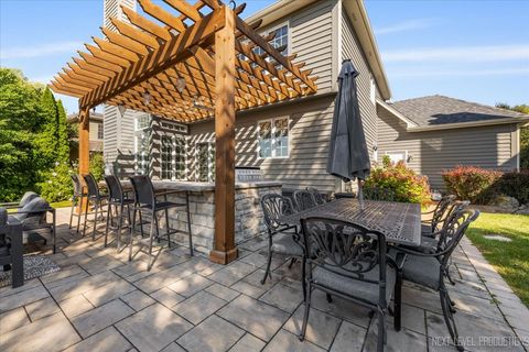 Tiny photo for 2159 Sutton Drive, South Elgin, IL 60177 (MLS # 12473286)