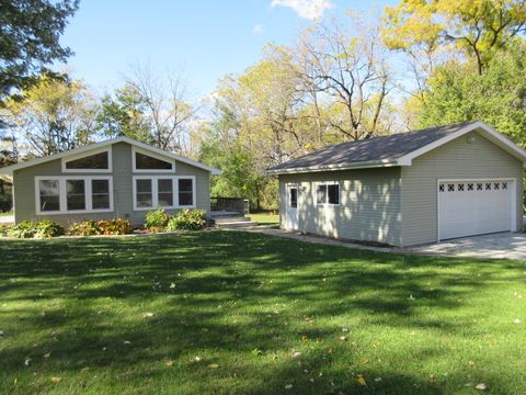 Photo of 16196 E 7000N Road, Grant Park, IL 60940 (MLS # 12507343)