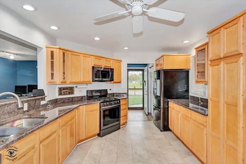 Tiny photo for 4450 W 150th Street, Midlothian, IL 60445 (MLS # 12506257)