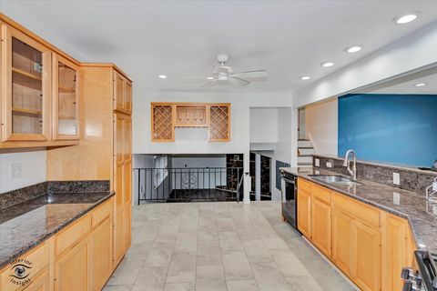 Tiny photo for 4450 W 150th Street, Midlothian, IL 60445 (MLS # 12506257)