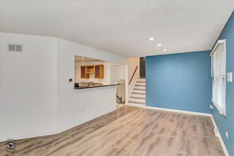 Tiny photo for 4450 W 150th Street, Midlothian, IL 60445 (MLS # 12506257)