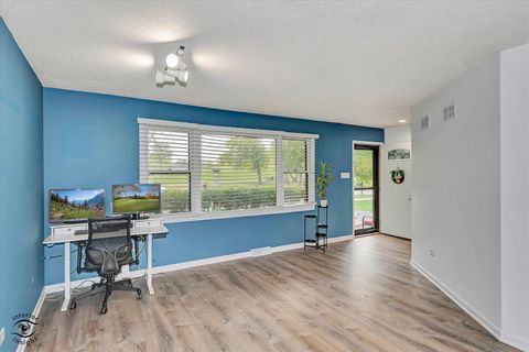 Tiny photo for 4450 W 150th Street, Midlothian, IL 60445 (MLS # 12506257)