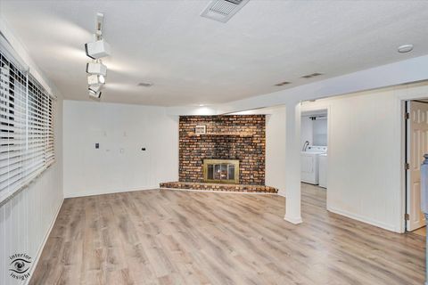 Tiny photo for 4450 W 150th Street, Midlothian, IL 60445 (MLS # 12506257)