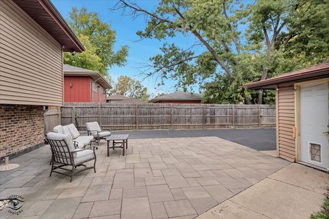 Tiny photo for 4450 W 150th Street, Midlothian, IL 60445 (MLS # 12506257)