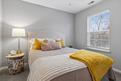 Tiny photo for 1961 Wilson Creek Circle, Aurora, IL 60503 (MLS # 12514910)