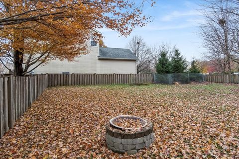 Tiny photo for 1961 Wilson Creek Circle, Aurora, IL 60503 (MLS # 12514910)