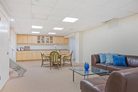 Tiny photo for 43 Indian Hill Road, Winnetka, IL 60093 (MLS # 12458963)