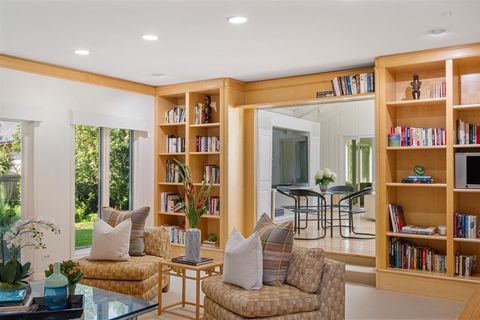 Tiny photo for 43 Indian Hill Road, Winnetka, IL 60093 (MLS # 12458963)