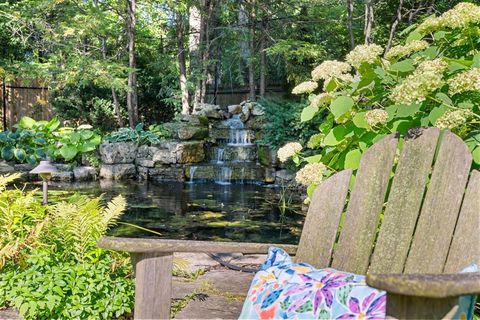 Tiny photo for 43 Indian Hill Road, Winnetka, IL 60093 (MLS # 12458963)