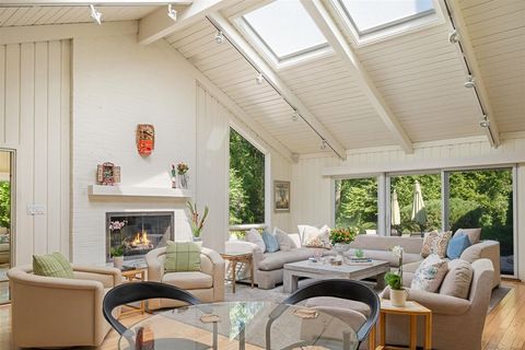 Tiny photo for 43 Indian Hill Road, Winnetka, IL 60093 (MLS # 12458963)