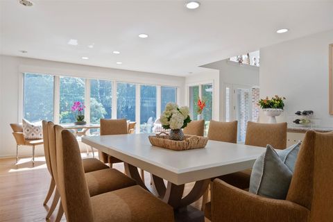 Tiny photo for 43 Indian Hill Road, Winnetka, IL 60093 (MLS # 12458963)