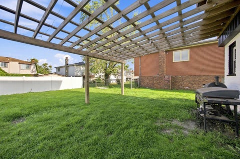 Tiny photo for 313 S Blackstone Avenue, Glenwood, IL 60425 (MLS # 12748992)