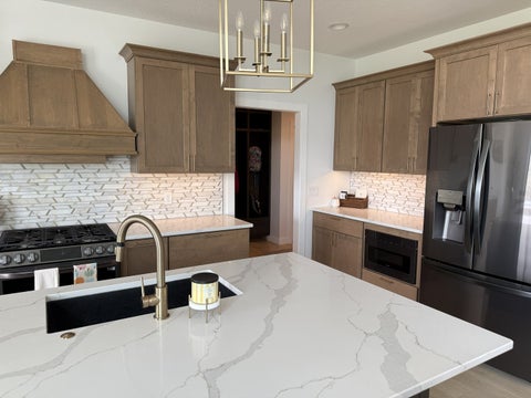 Tiny photo for 237 W Torrey Pines Drive, Eldridge, IA 52748 (MLS # 12753056)