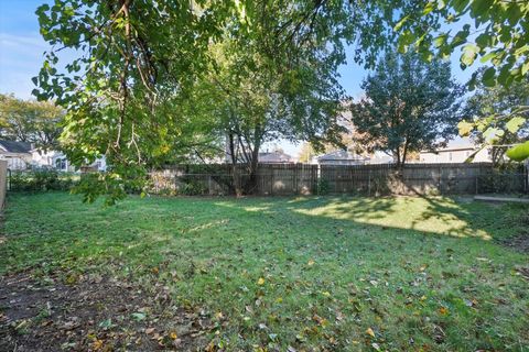 Tiny photo for 2325 University Avenue, Crest Hill, IL 60403 (MLS # 12503989)