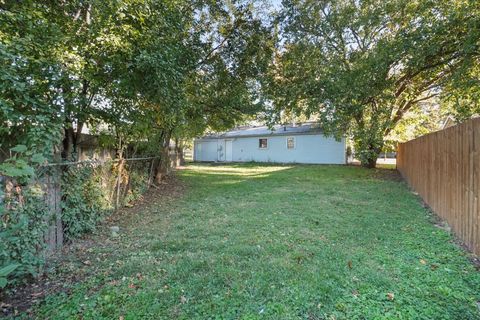 Tiny photo for 2325 University Avenue, Crest Hill, IL 60403 (MLS # 12503989)