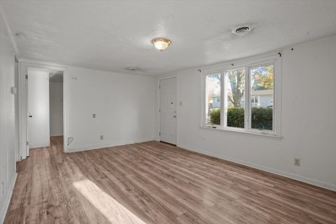 Tiny photo for 2325 University Avenue, Crest Hill, IL 60403 (MLS # 12503989)