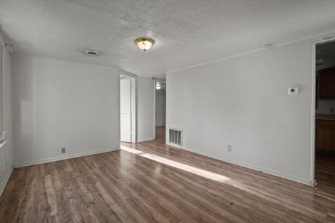 Tiny photo for 2325 University Avenue, Crest Hill, IL 60403 (MLS # 12503989)