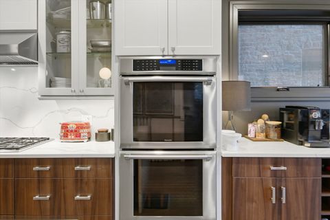 Tiny photo for 855 N Wolcott Avenue #1, Chicago, IL 60622 (MLS # 12557517)