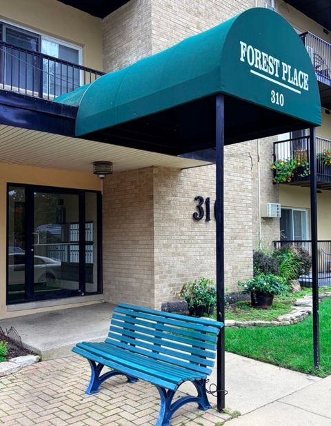 Tiny photo for 310 Lathrop Avenue #307, Forest Park, IL 60130 (MLS # 12493505)