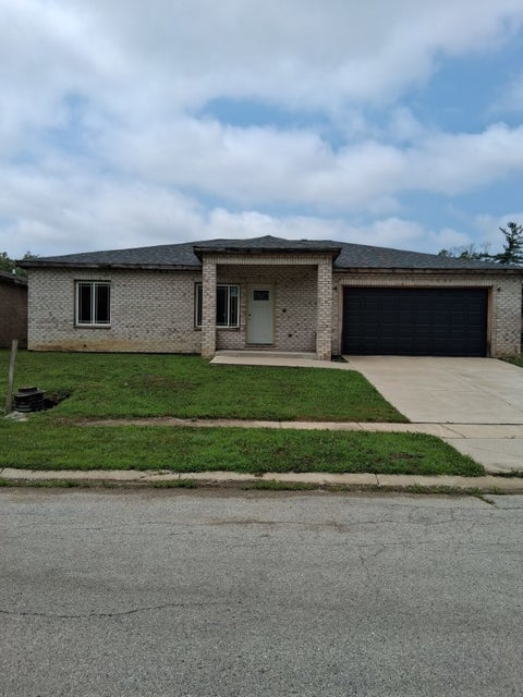 Photo of 13942 S Reeves Road, Robbins, IL 60472 (MLS # 12716149)