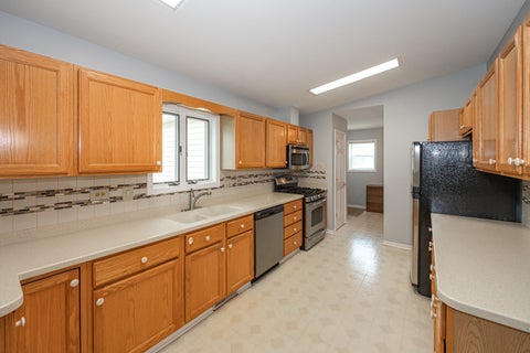 Tiny photo for 332 Palomino Court, Grayslake, IL 60030 (MLS # 12758110)