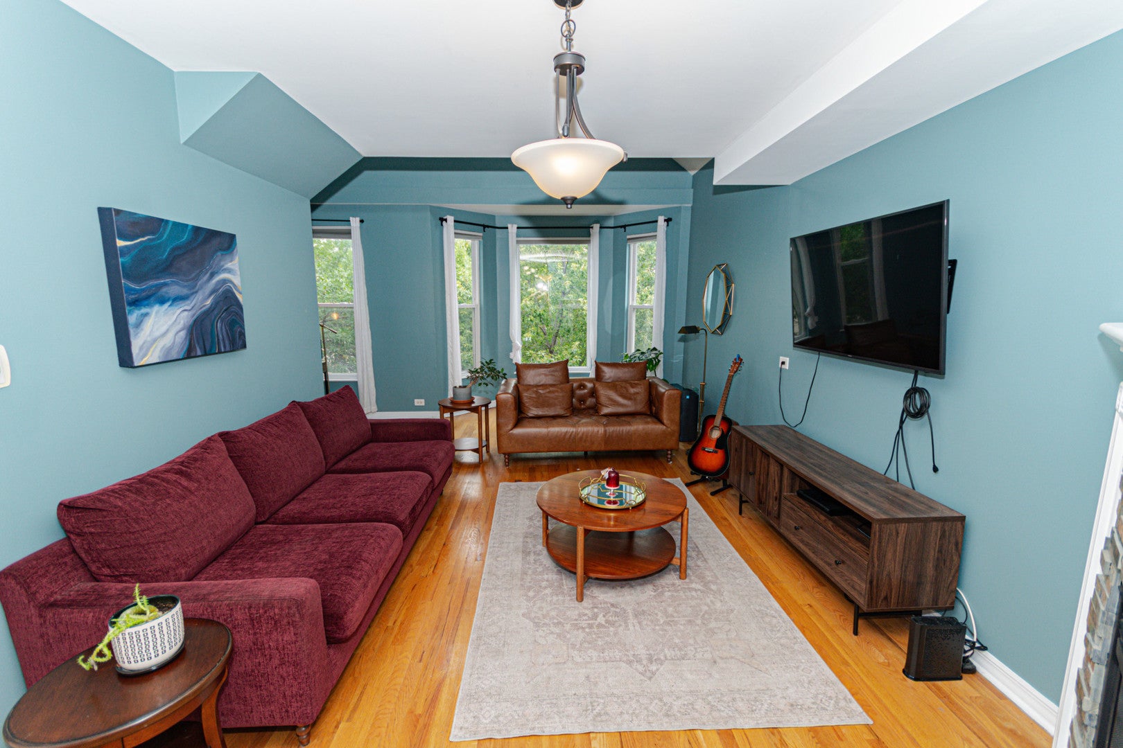 1325 W George Street 3