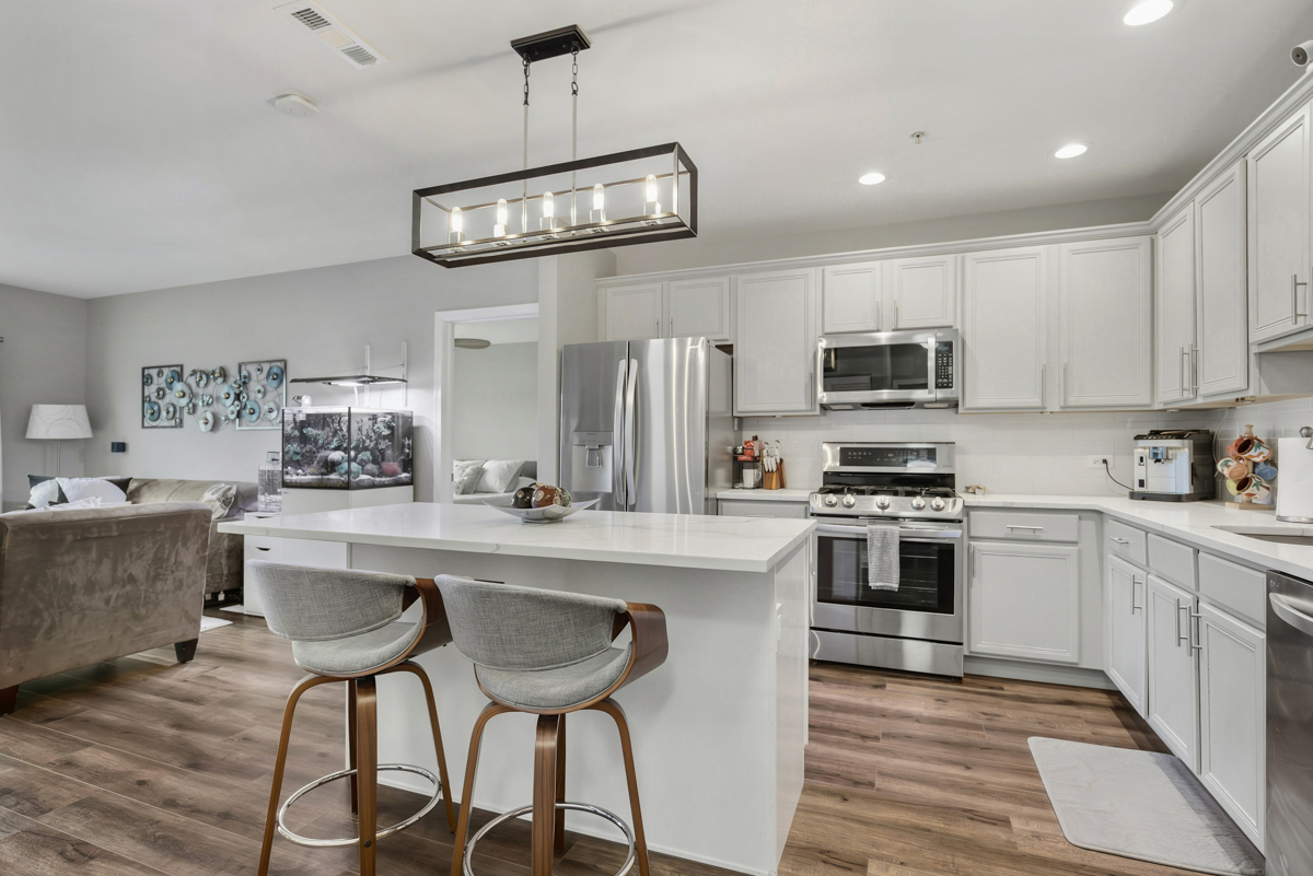 Properties 3 14 S Prospect Street 401