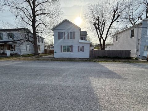 Photo of 209 N Benton Street, New Athens, IL 62264 (MLS # 12604606)