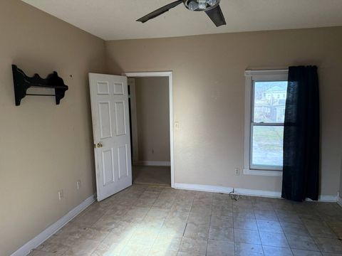 Tiny photo for 209 N Benton Street, New Athens, IL 62264 (MLS # 12604606)