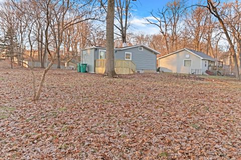 Tiny photo for 38323 N 3rd Avenue, Spring Grove, IL 60081 (MLS # 12529104)