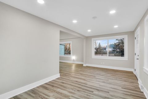 Tiny photo for 38323 N 3rd Avenue, Spring Grove, IL 60081 (MLS # 12529104)